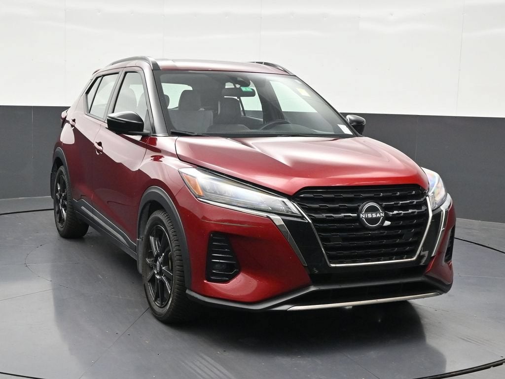 2023 Nissan Kicks SR Xtronic CVT