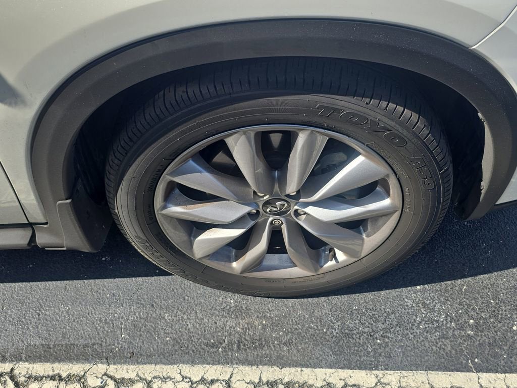 2020 INFINITI QX50 LUXE