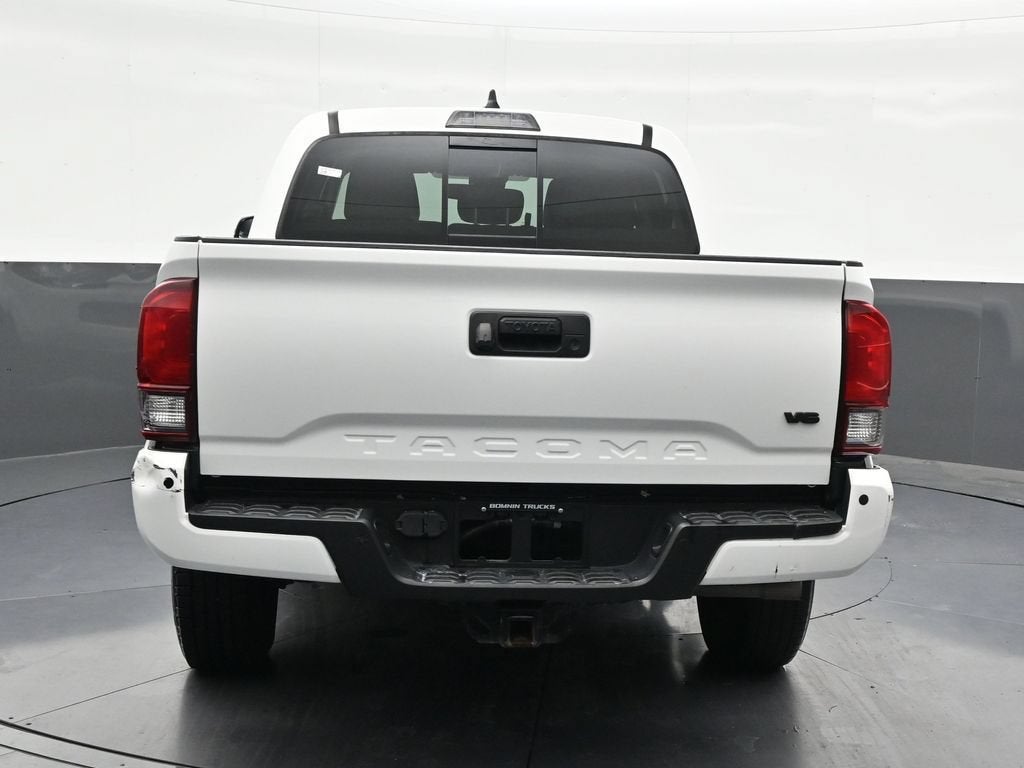 2022 Toyota Tacoma 2WD SR5