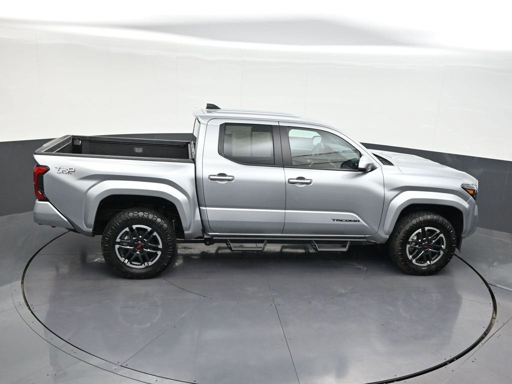 2026 Toyota Tacoma 2WD SR5