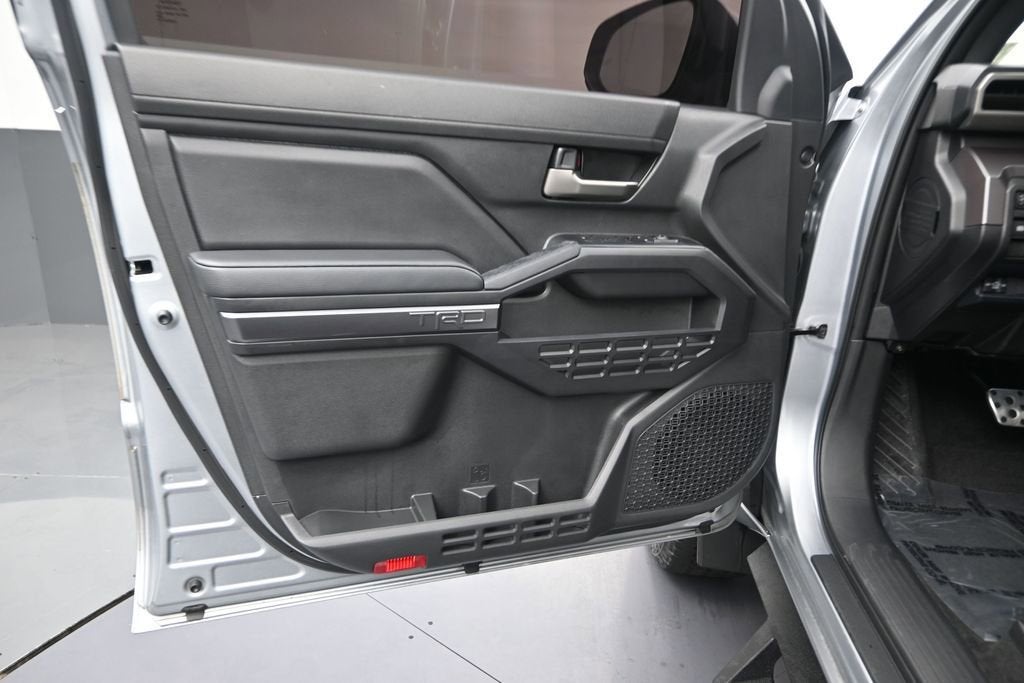 2025 Toyota Tacoma 2WD SR5