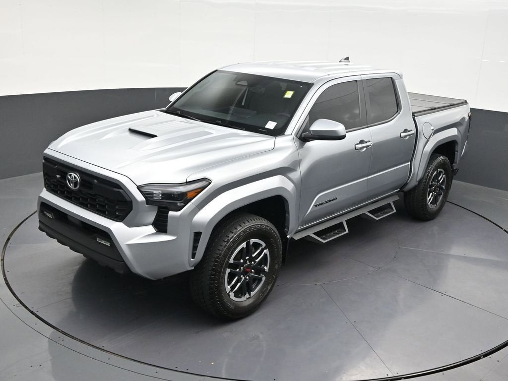 2025 Toyota Tacoma 2WD SR5