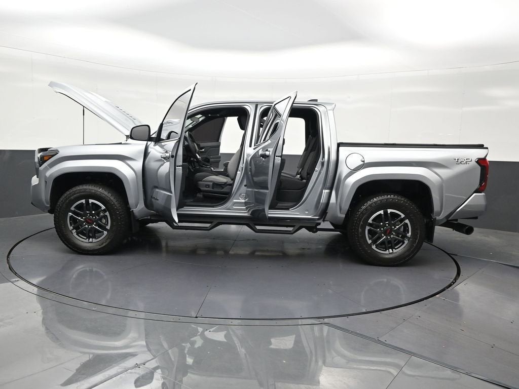 2025 Toyota Tacoma 2WD SR5
