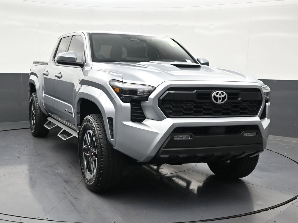 2025 Toyota Tacoma 2WD SR5