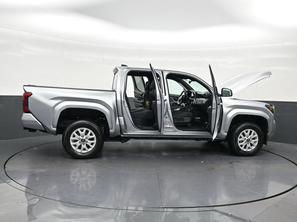 2025 Toyota Tacoma 2WD SR5