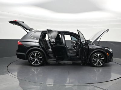 2024 Volkswagen Tiguan SEL R-Line