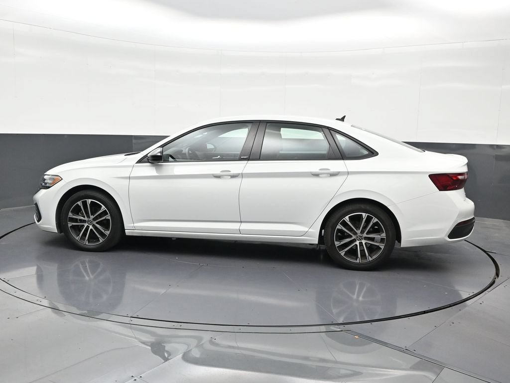 2023 Volkswagen Jetta Sport