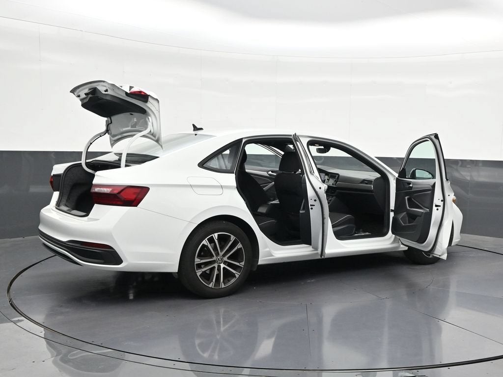 2023 Volkswagen Jetta Sport