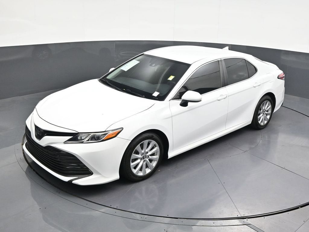 2019 Toyota Camry LE