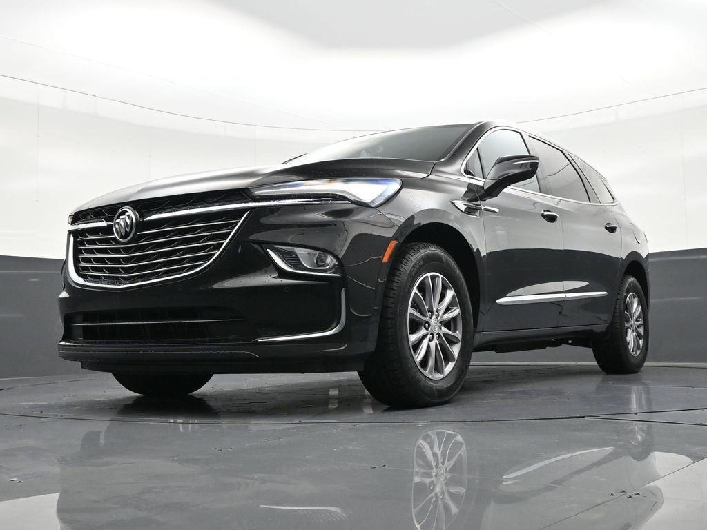 2022 Buick Enclave Essence