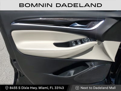 2023 Buick Enclave Essence