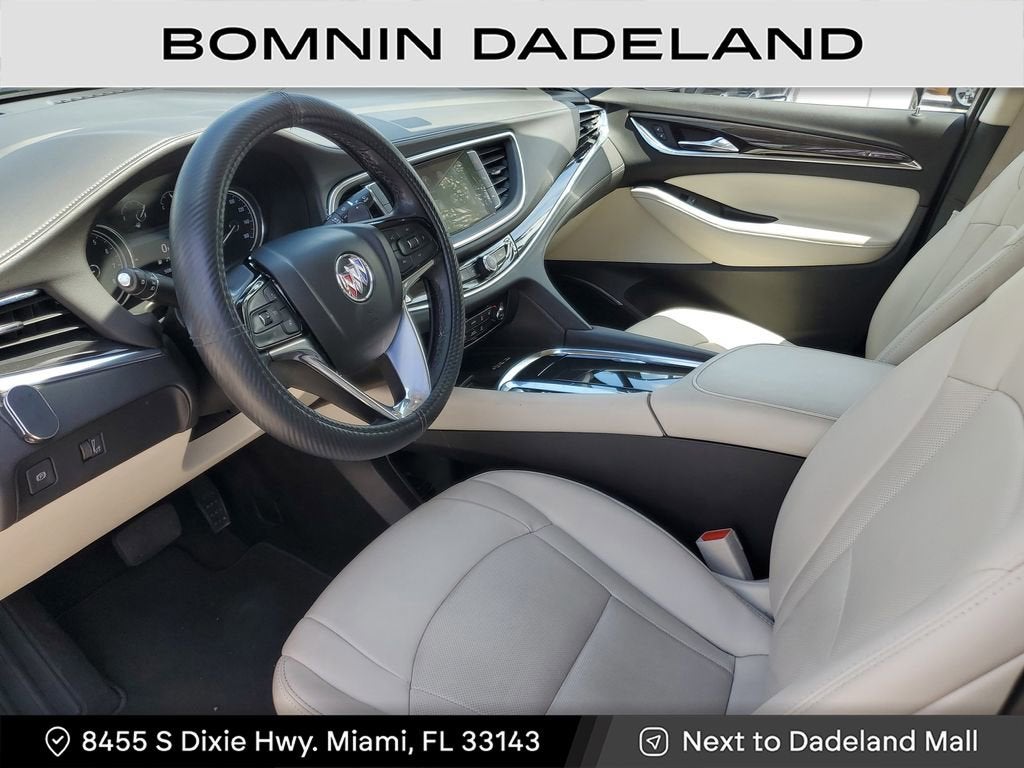 2023 Buick Enclave Essence
