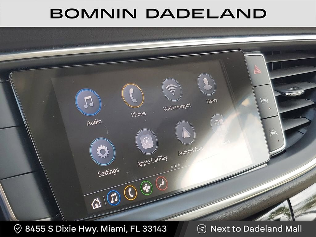 2023 Buick Enclave Essence