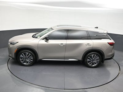 2026 INFINITI QX60 LUXE
