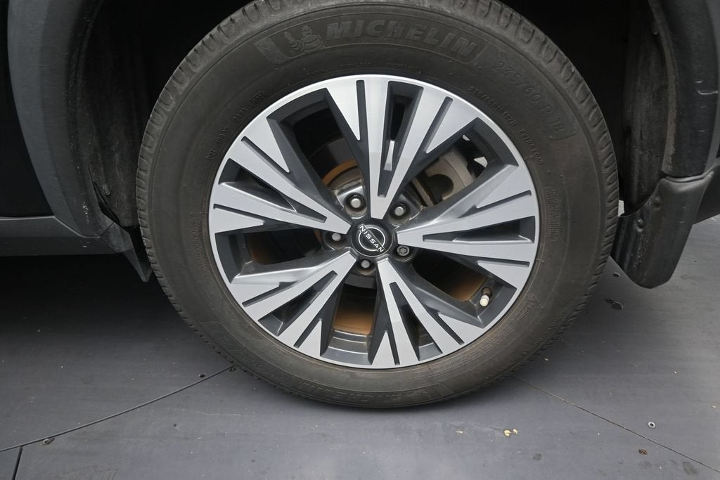 2022 Nissan Rogue SV FWD