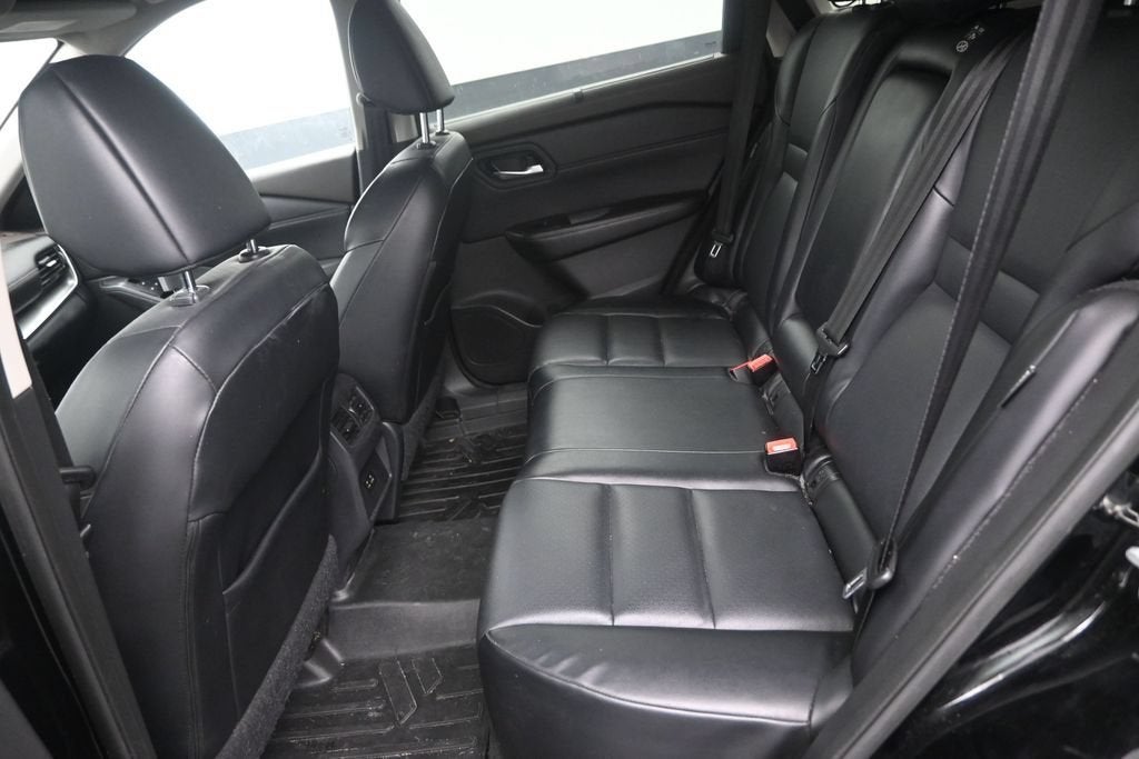 2022 Nissan Rogue SV FWD