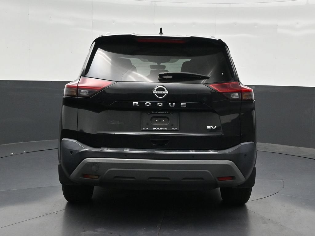 2022 Nissan Rogue SV FWD