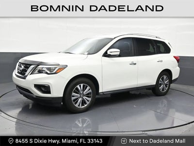 2020 Nissan Pathfinder SV