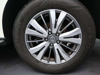 2020 Nissan Pathfinder SV