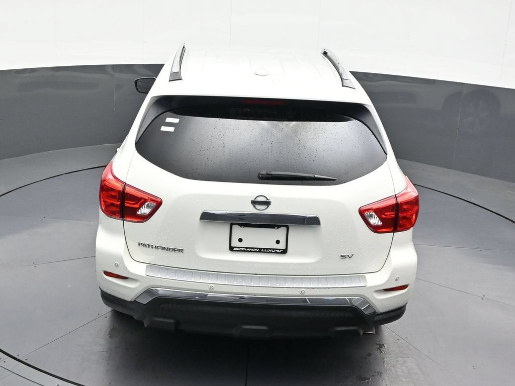 2020 Nissan Pathfinder SV