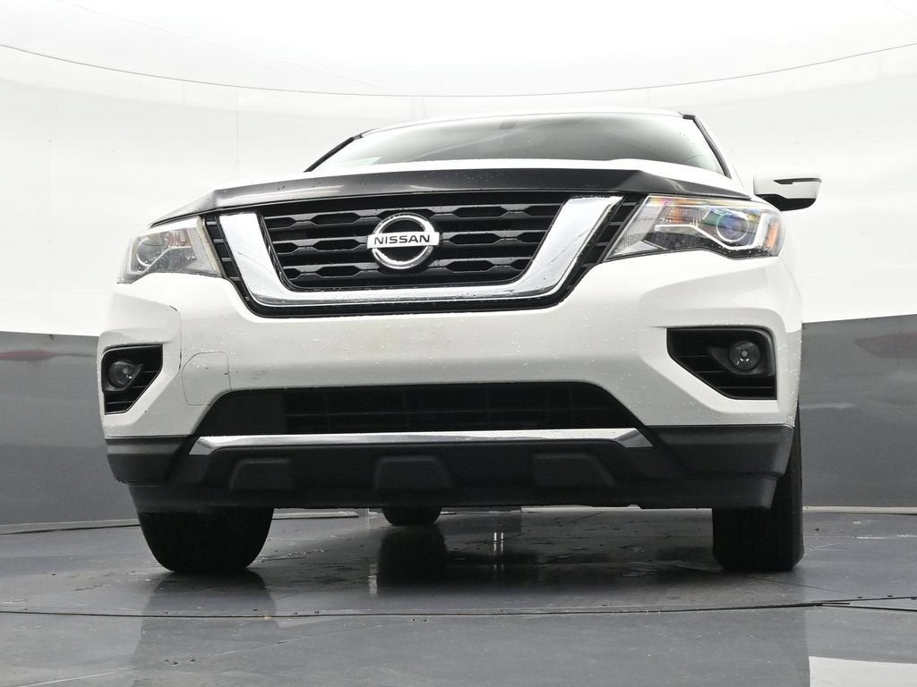 2020 Nissan Pathfinder SV