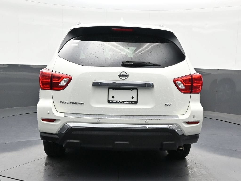 2020 Nissan Pathfinder SV