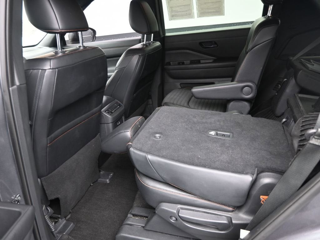 2023 Nissan Pathfinder Rock Creek