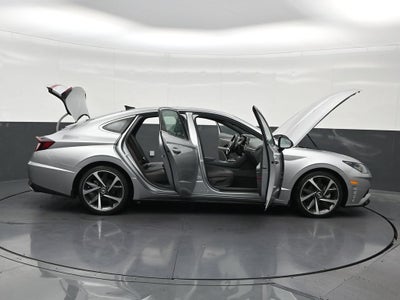 2022 Hyundai Sonata SEL Plus