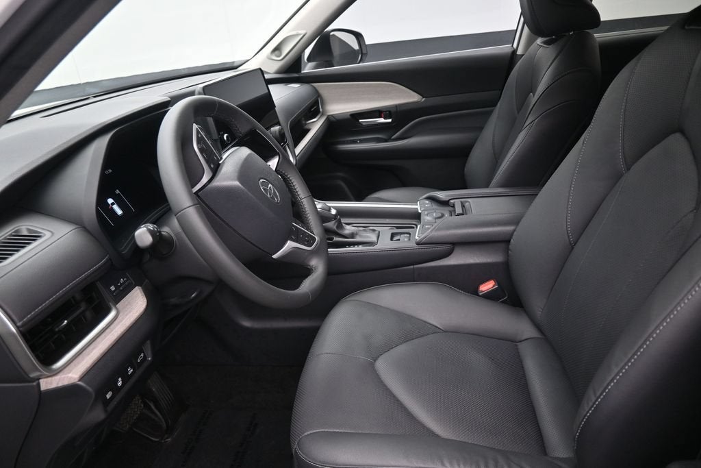2024 Toyota Grand Highlander Hybrid XLE