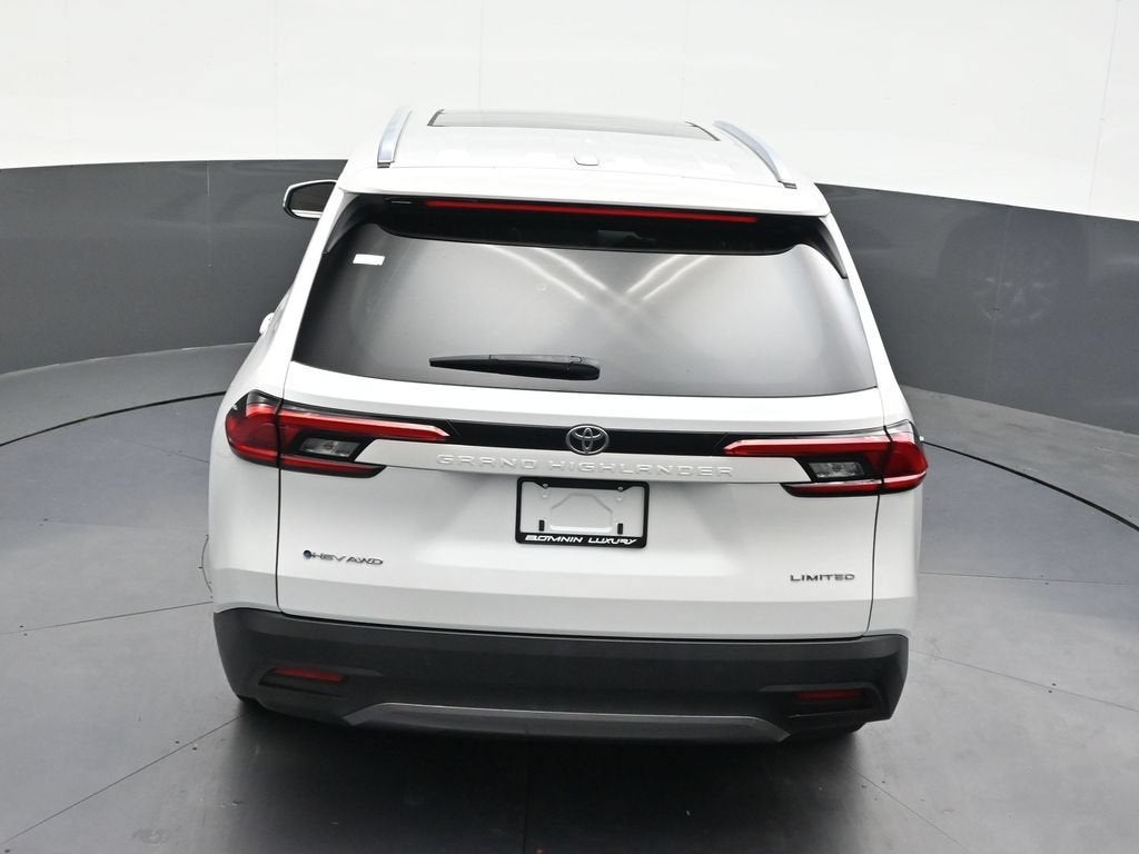 2024 Toyota Grand Highlander Hybrid XLE