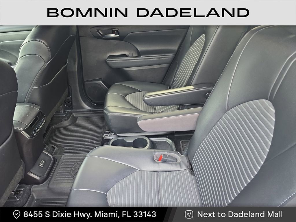 2022 Toyota Highlander XSE