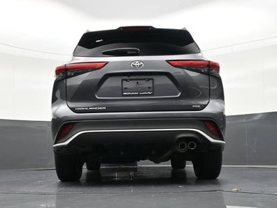 2022 Toyota Highlander XSE