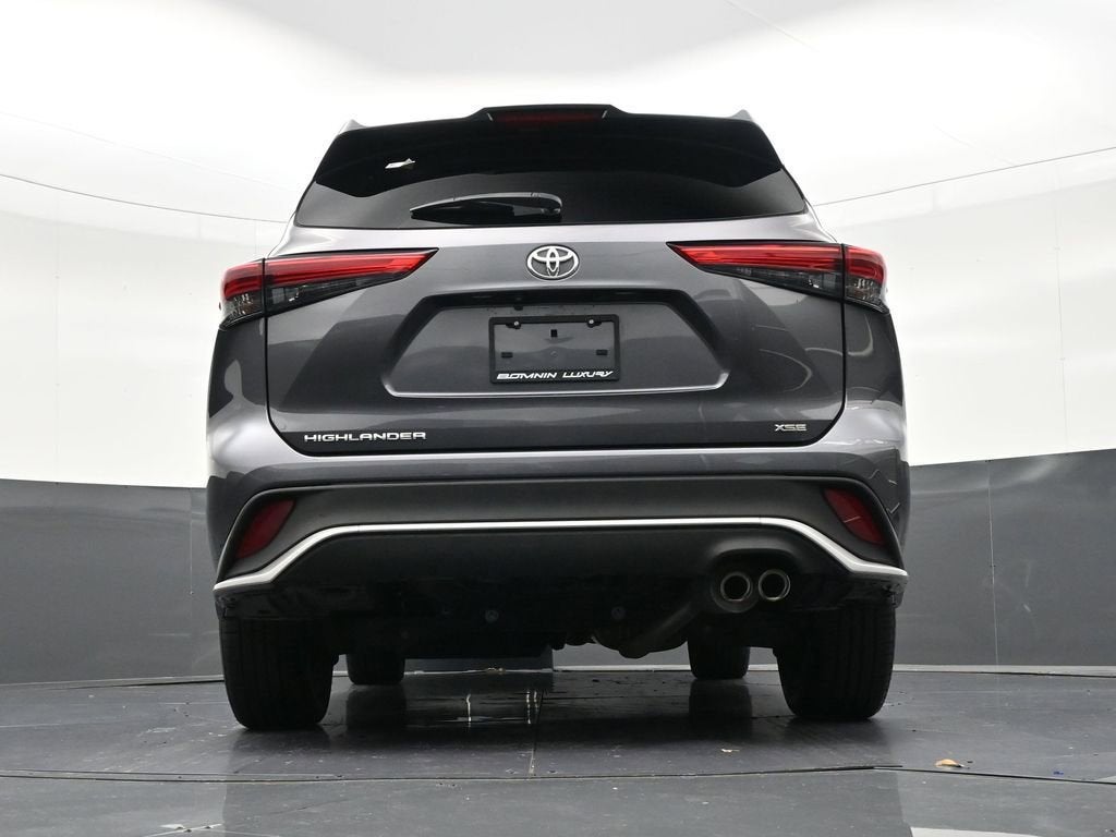 2022 Toyota Highlander XSE