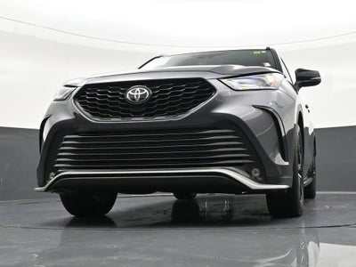 2022 Toyota Highlander XSE