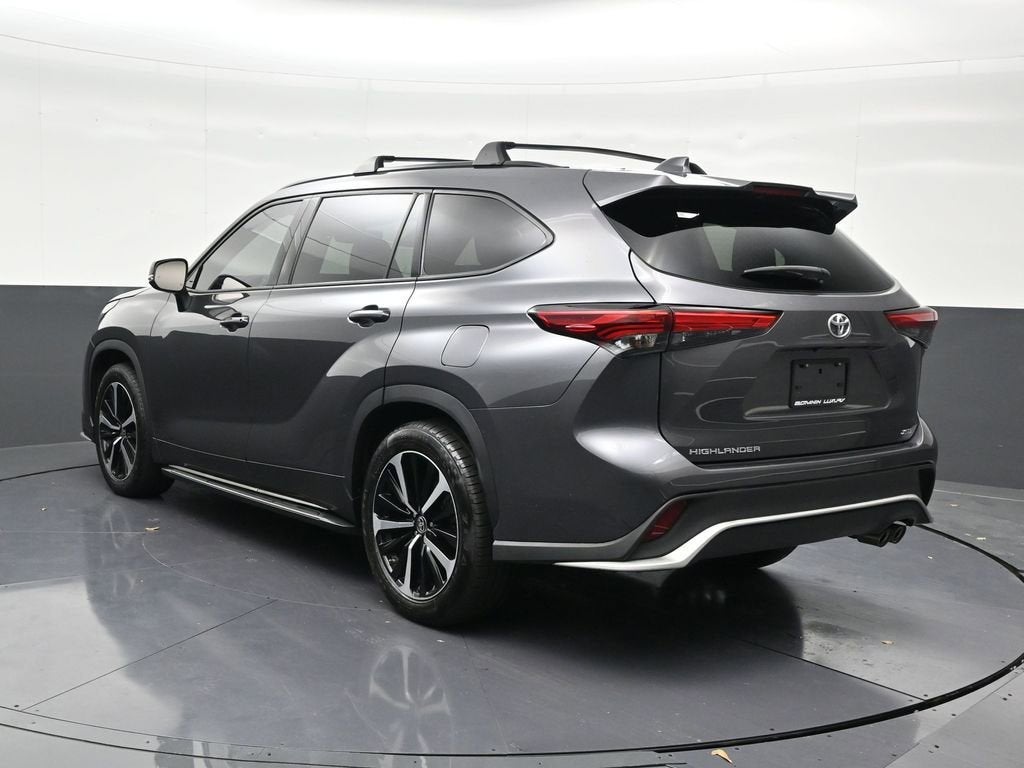 2022 Toyota Highlander XSE