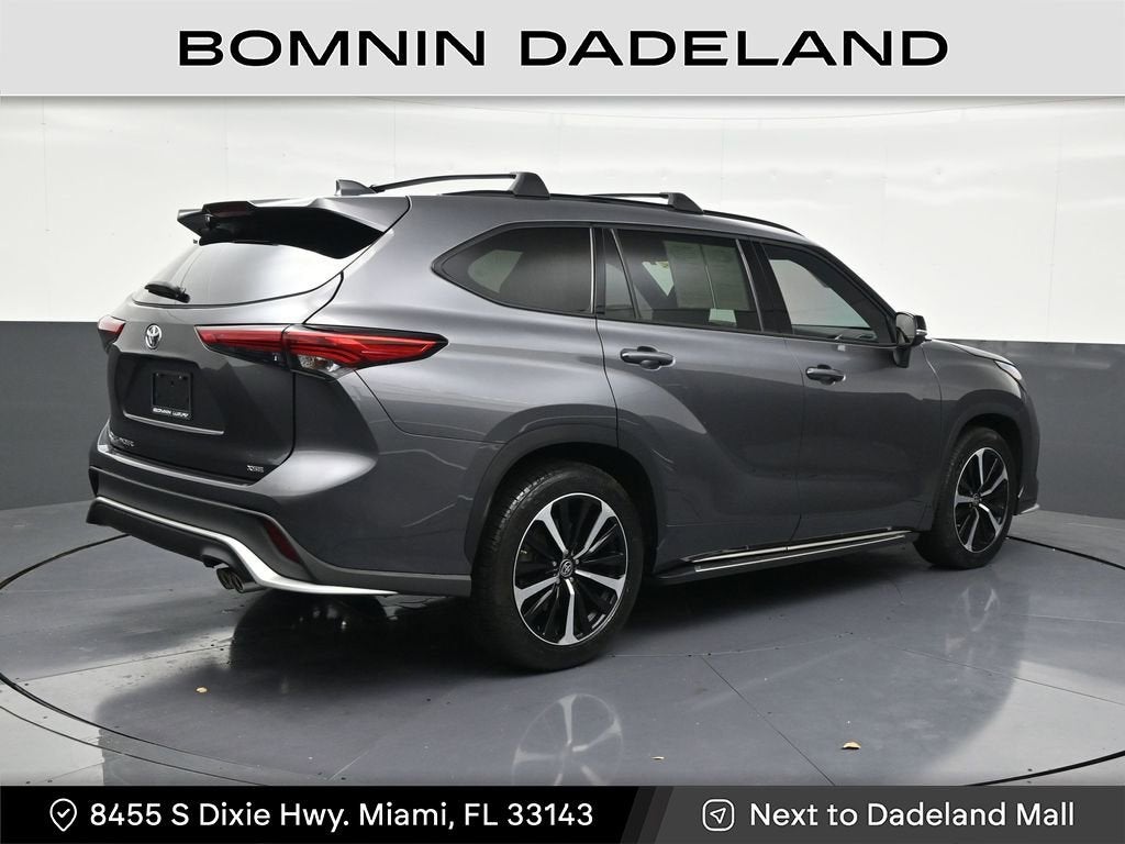 2022 Toyota Highlander XSE