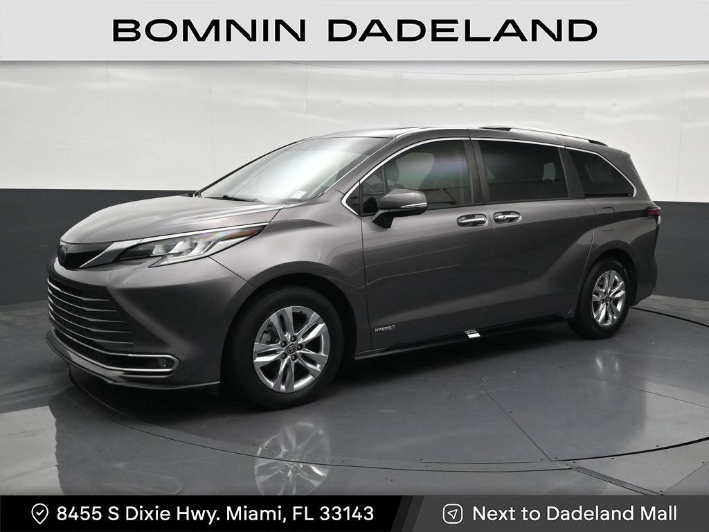 2021 Toyota Sienna Platinum