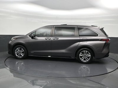 2021 Toyota Sienna Platinum