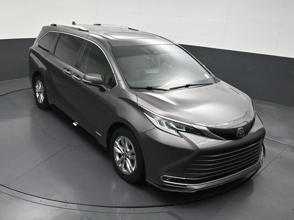 2021 Toyota Sienna Platinum
