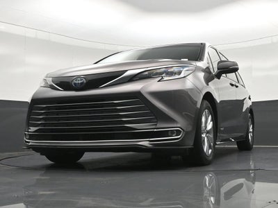 2021 Toyota Sienna Platinum