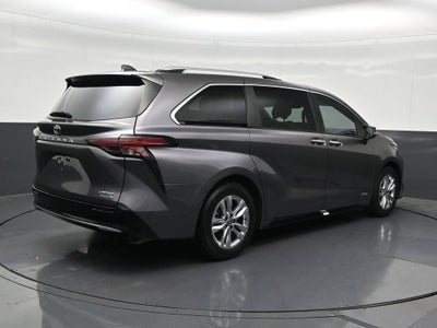 2021 Toyota Sienna Platinum