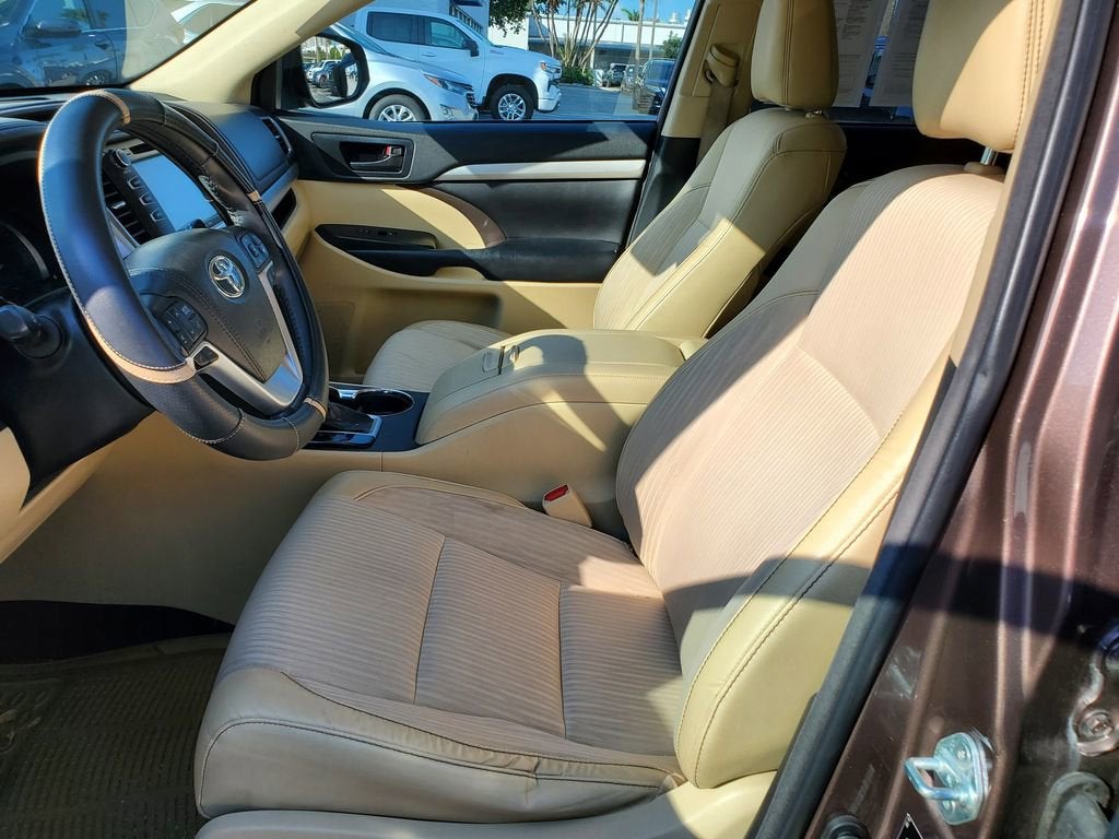 2018 Toyota Highlander LE