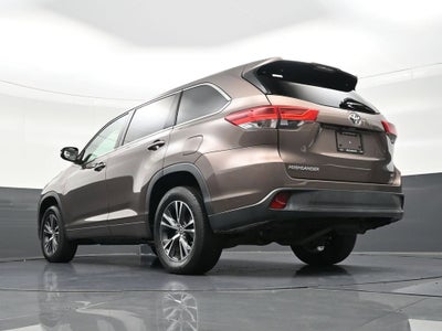 2018 Toyota Highlander LE