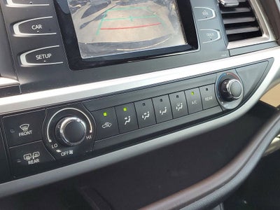 2018 Toyota Highlander LE