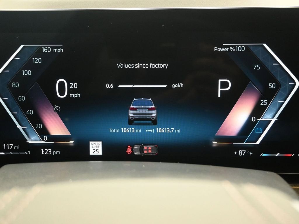 2025 BMW X7 xDrive40i