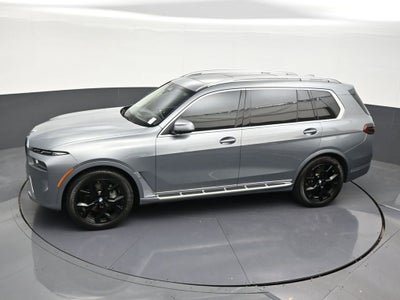 2025 BMW X7 xDrive40i