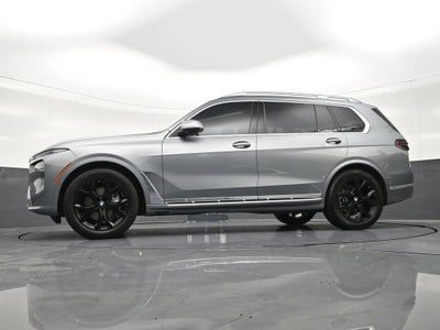 2025 BMW X7 xDrive40i