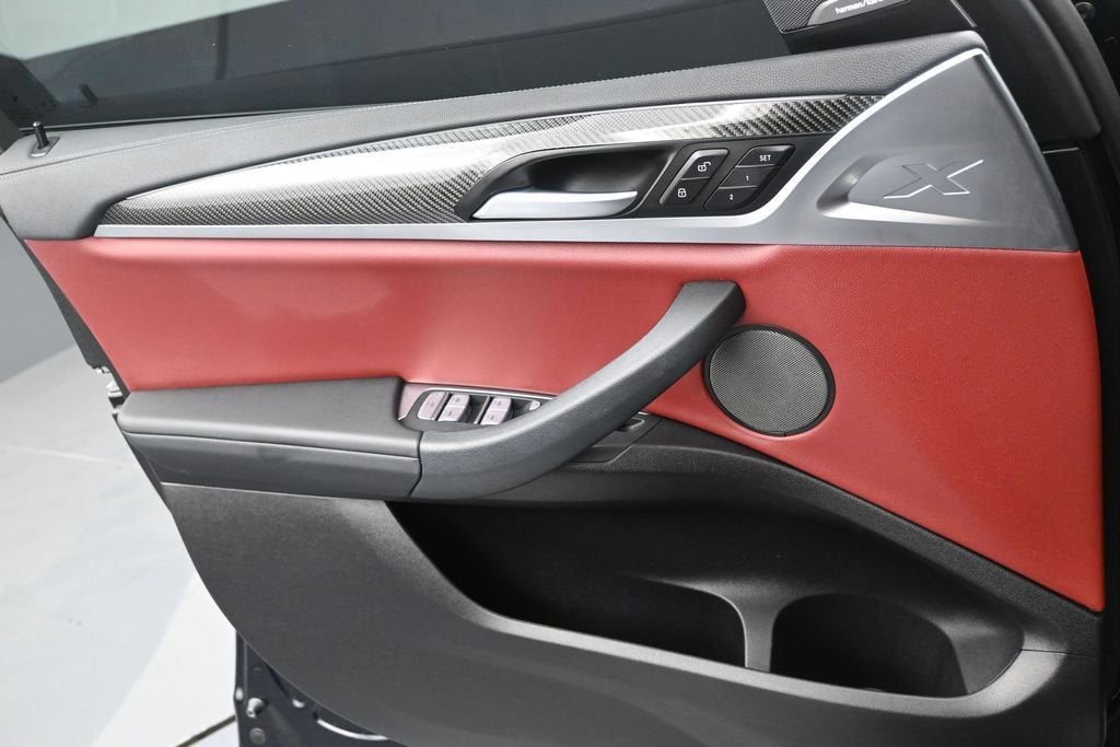 2023 BMW X3 M40i