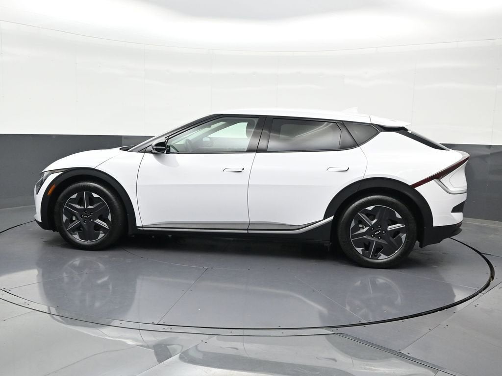 Used 2025 Kia EV6 Light with VIN 5XYC34JB1SG007709 for sale in Miami, FL
