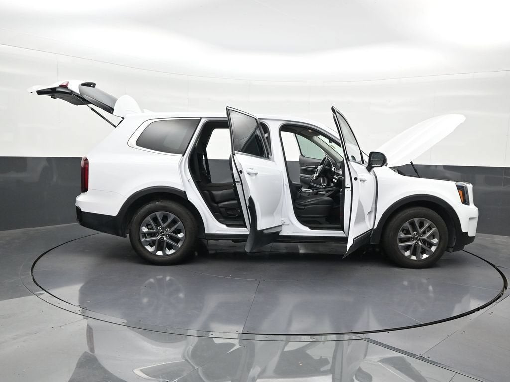 2024 Kia Telluride LX